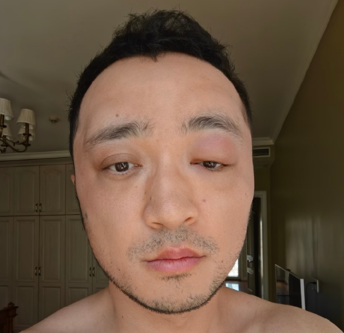 尼格买提晒照片：别染发！